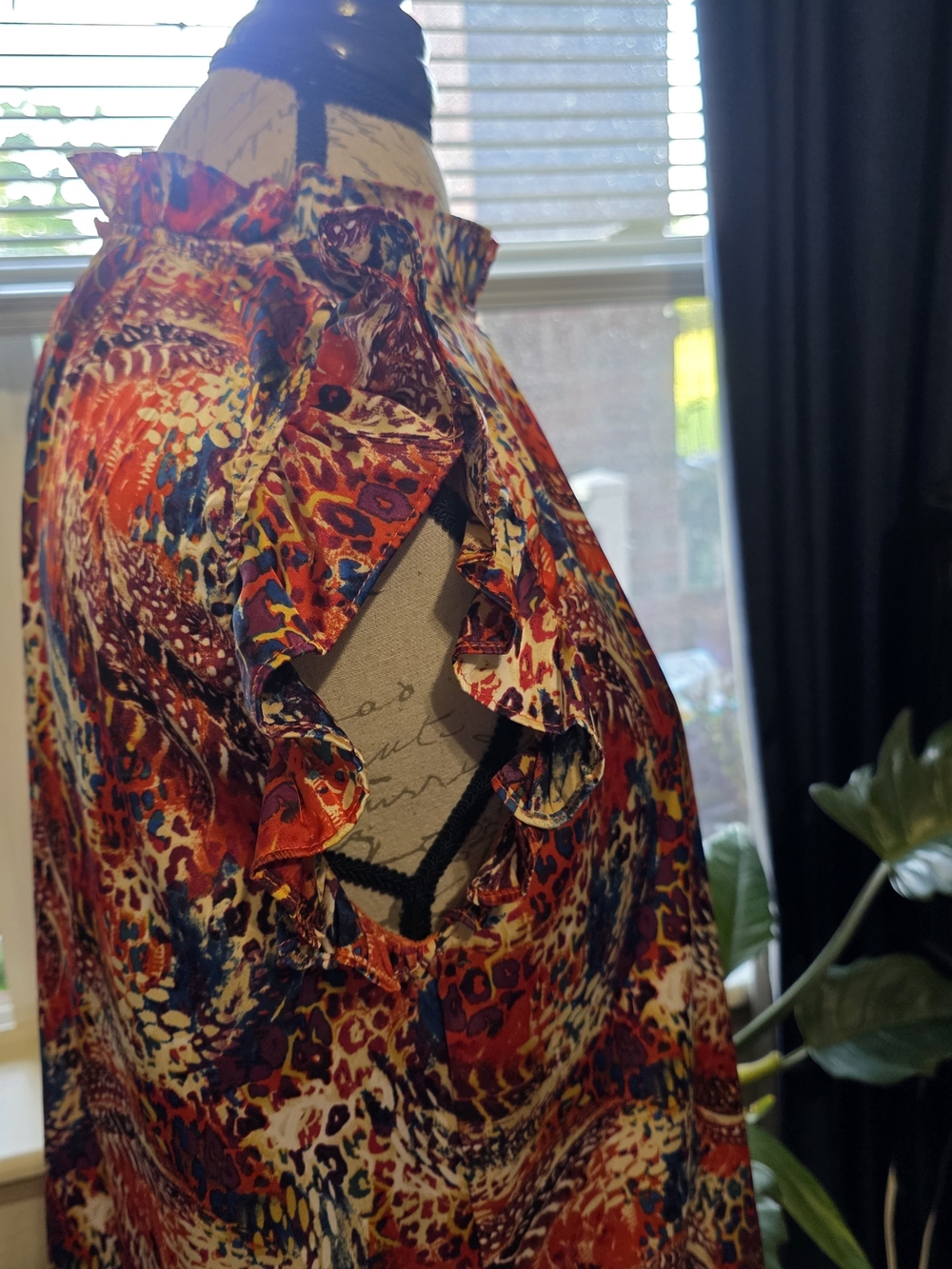 THML Multicolor Ruffled Cap-Sleeve Printed Top - Picture 3 of 9